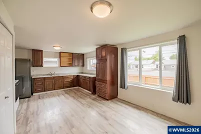 2215 Main St, Sweet Home, OR 97386 - Photo 10