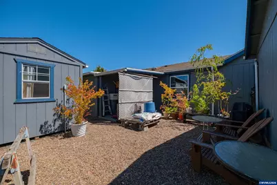 545 W Airway Rd, Lebanon, OR 97355 - Photo 44