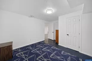 645 SE 4th St, Newport, OR 97365 - Photo 26