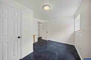 645 SE 4th St, Newport, OR 97365 - Photo 24