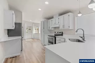 5024 Briarwood Cir N, Keizer, OR 97303 - Photo 8