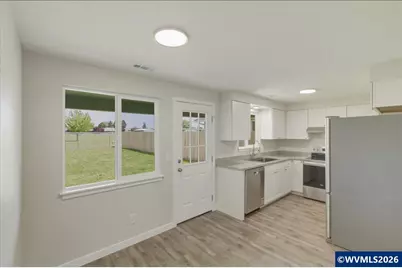 3647 Tudor Wy SE, Albany, OR 97322 - Photo 4