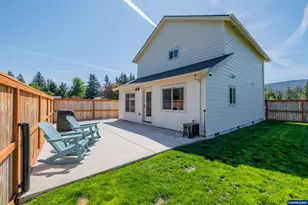 123 Sorbin Av E, Gates, OR 97346 - Photo 30