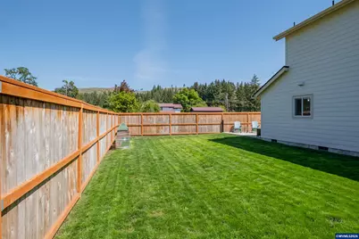 123 Sorbin Av E, Gates, OR 97346 - Photo 36