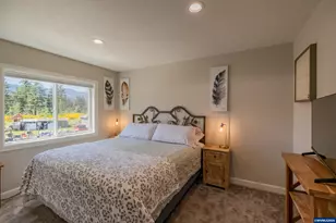 123 Sorbin Av E, Gates, OR 97346 - Photo 24