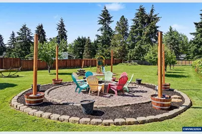 8131 Pudding Creek Dr SE, Salem, OR 97317 - Photo 40