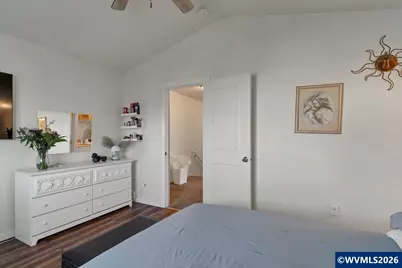 1305 Glacier View St SE, Salem, OR 97317 - Photo 28
