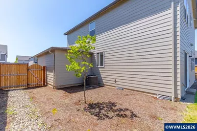 4881 Planet Av NE, Salem, OR 97305 - Photo 8