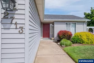 2713 S 12th St, Lebanon, OR 97355 - Photo 4