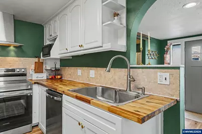 295 10th St, Lyons, OR 97358 - Photo 12