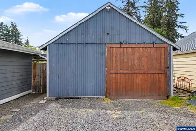 295 10th St, Lyons, OR 97358 - Photo 4