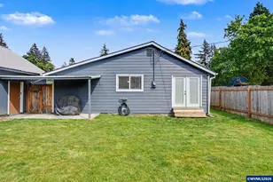 295 10th St, Lyons, OR 97358 - Photo 32