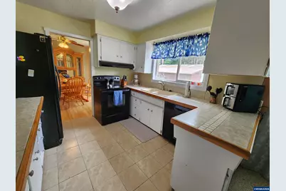 810 Ivy Wy NE, Keizer, OR 97303 - Photo 12