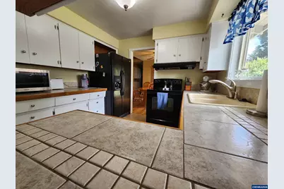 810 Ivy Wy NE, Keizer, OR 97303 - Photo 10