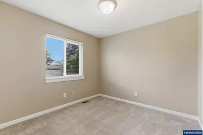 4933 Periwinkle Dr NE, Salem, OR 97301 - Photo 22