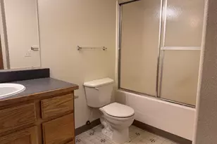 320 Monmouth Av S, Monmouth, OR 97361 - Photo 14