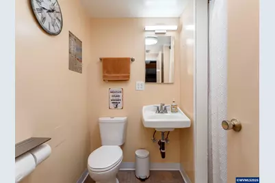 1215 E College St, Mount Angel, OR 97362 - Photo 46
