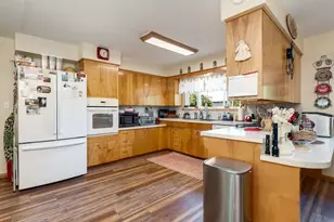 1215 E College St, Mount Angel, OR 97362 - Photo 16