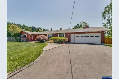 1215 E College St, Mount Angel, OR 97362 - Photo 6