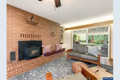 1215 E College St, Mount Angel, OR 97362 - Photo 22