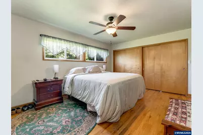 1215 E College St, Mount Angel, OR 97362 - Photo 40