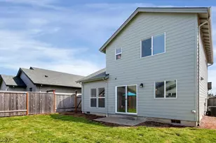 1819 SE Blueberry St, Dallas, OR 97338 - Photo 30