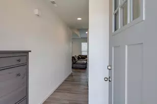 1819 SE Blueberry St, Dallas, OR 97338 - Photo 2