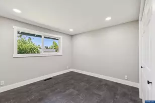 1079 Westwood Dr, Stayton, OR 97383 - Photo 24