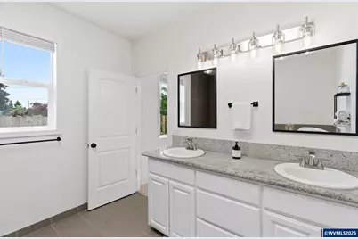 4018 Lansdowne Ct NE, Salem, OR 97305 - Photo 42