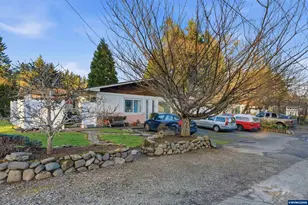 1213 Oakhill (-1219) Av SE, Salem, OR 97302 - Photo 4