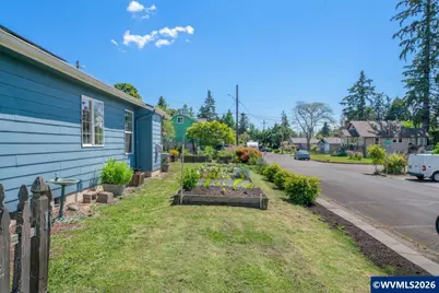 1737 13th Av SW, Albany, OR 97321 - Photo 32