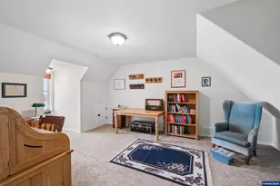 10124 Wiseacre NE Ln, Aurora, OR 97002 - Photo 18