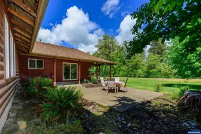 130 Washburn St, Brownsville, OR 97327 - Photo 16