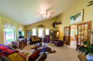 130 Washburn St, Brownsville, OR 97327 - Photo 4