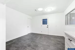 368 Stoneway Dr NW, Salem, OR 97304 - Photo 12