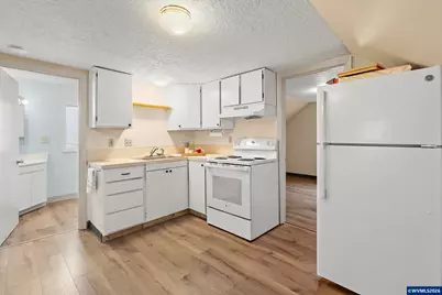 771 21st St SE, Salem, OR 97301 - Photo 10