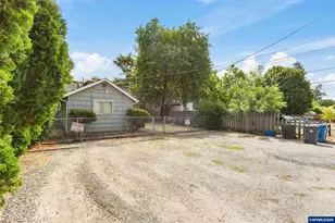 771 21st St SE, Salem, OR 97301 - Photo 6
