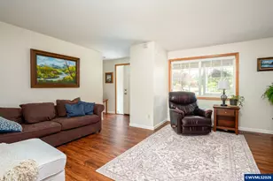 11240 SE Cranberry Lp, Clackamas, OR 97015 - Photo 8