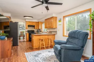 11240 SE Cranberry Lp, Clackamas, OR 97015 - Photo 18