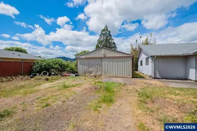 1850 S 9th St, Lebanon, OR 97355 - Photo 10