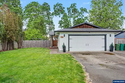760 SE Edwards Dr, Dundee, OR 97115 - Photo 38