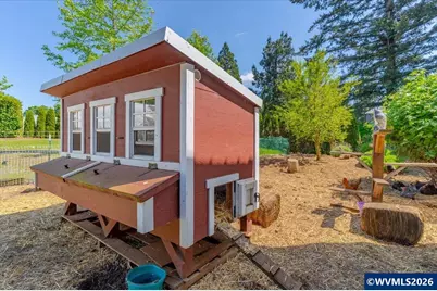 8471 Tyrone Ln SE, Salem, OR 97317 - Photo 16