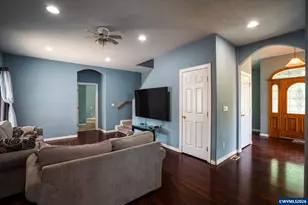 4120 45th Ave NE, Salem, OR 97305 - Photo 12