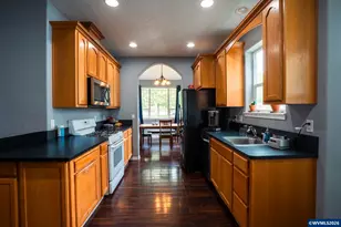 4120 45th Ave NE, Salem, OR 97305 - Photo 16