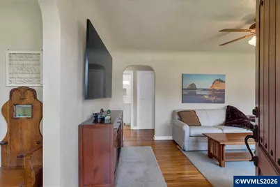 1309 SE Howe St, Dallas, OR 97338 - Photo 8