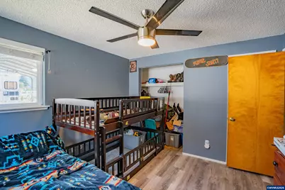 1387 S 2nd St, Lebanon, OR 97355 - Photo 20