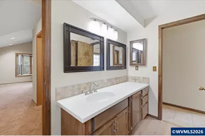 675 Valleywood Dr SE Dr SE, Salem, OR 97306 - Photo 18
