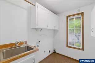675 Valleywood Dr SE, Salem, OR 97306 - Photo 32