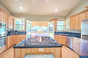 9692 Willamette St, Aumsville, OR 97325 - Photo 8