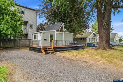 370 24th St NE, Salem, OR 97301 - Photo 12